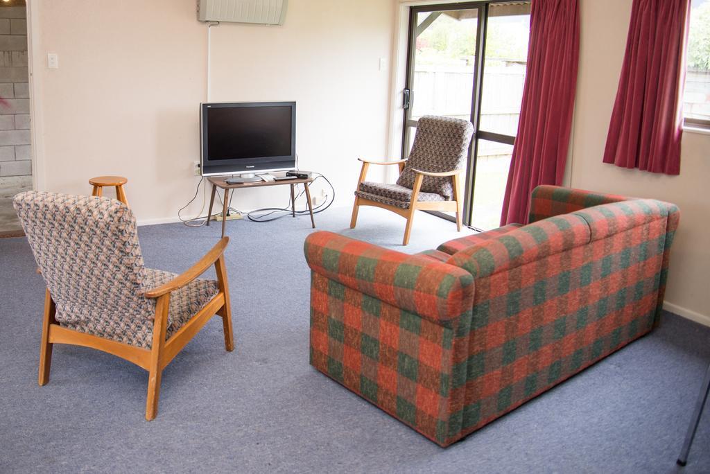 Alpenhorn Motel Te Anau Bilik gambar